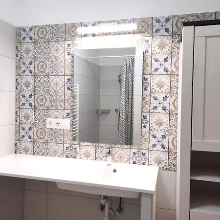 דירה Szandra Apartmanhaz *