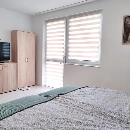 Szandra Apartmanhaz
